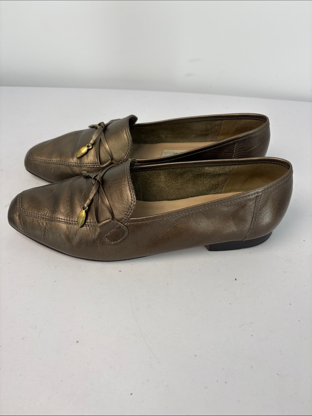 🍎 Enzo Angiolini Metallic Bronze Leather Loafers - Picture 3 of 8